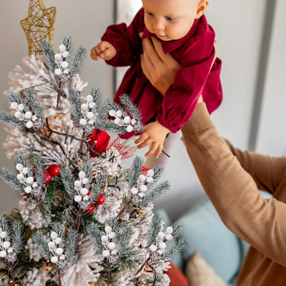 40 Pcs Red Berries Pine Cones for Crafts Evergreen Artificial Pine Branches Holly Stem Christmas Tree Picks Sprays Artificial Flowers for Decoration DIY Xmas Garland Wreath Ornaments (40 Pack/Red)